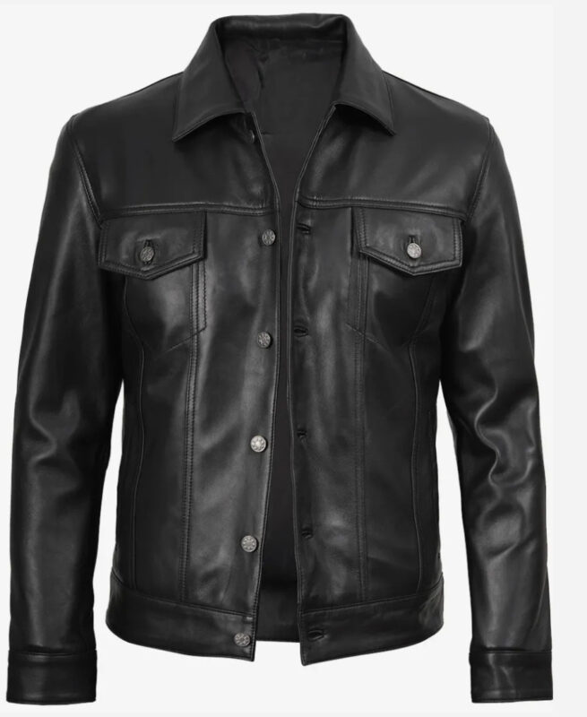 Classic Leather Trucker Jacket in Black