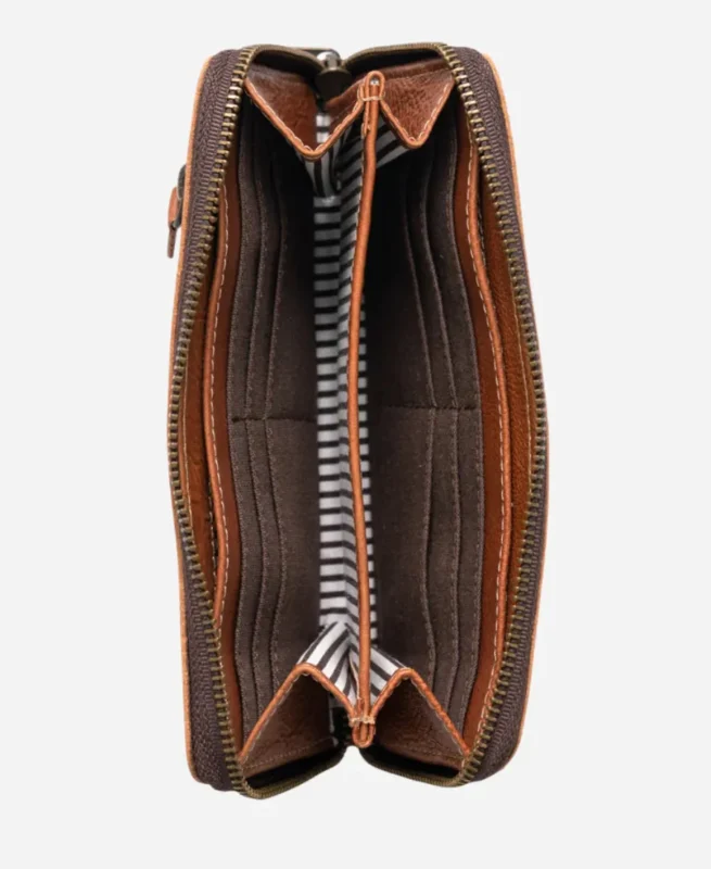 Women's Quilted Leather Wristlet Wallet - For Sale